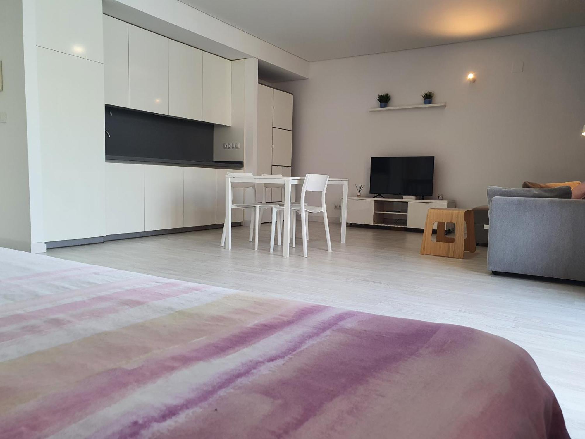 Апартаменты Aeropuerto Loft Poligono Манисес Номер фото